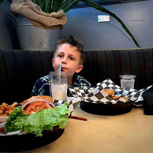 KoZak's Laketown Grill, U.S. 169, Smithville, MO, USA
